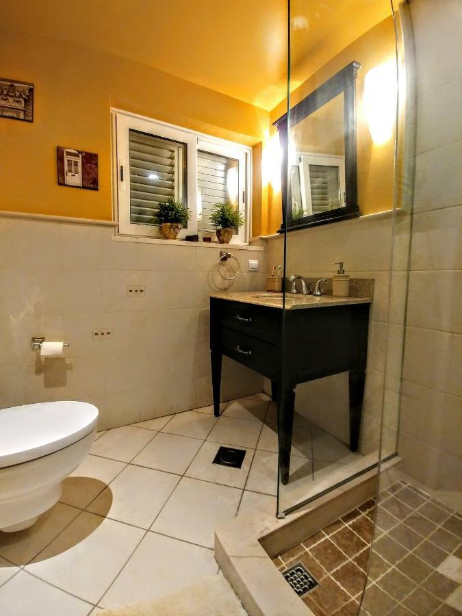 Beautiful 2 Bedroom 2 Bathroom Sea View, Free Parking Dubrovnik Dış mekan fotoğraf
